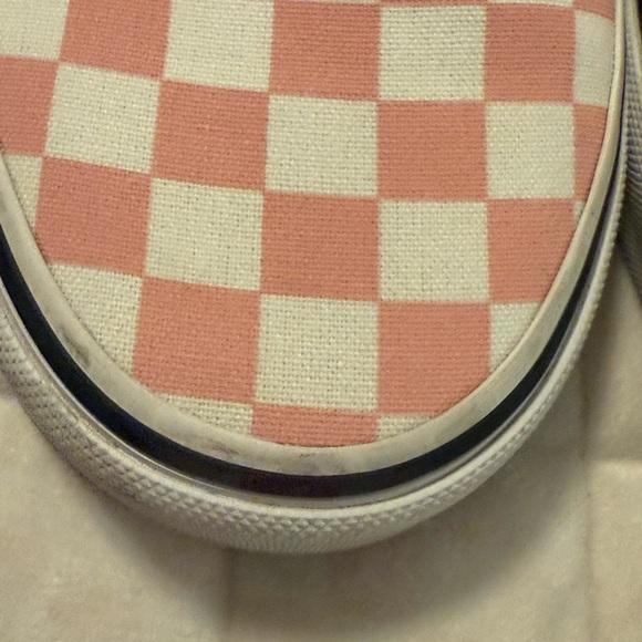Vans Pink Checkered Slip-On Shoes - Asher - Picture 14 of 15